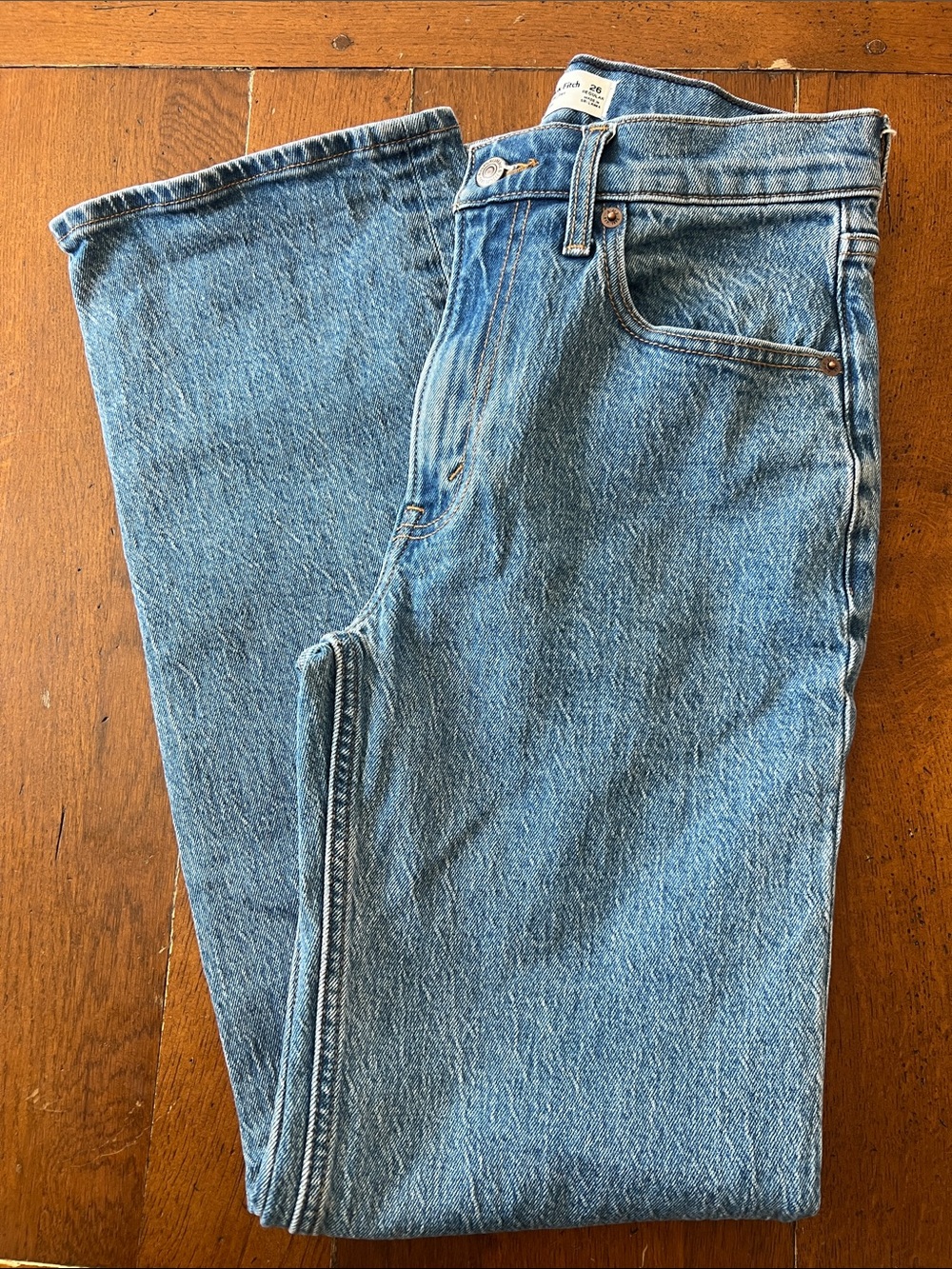 Abercrombie 90’s Relaxed High-Rise Jeans - Picture 4 of 4